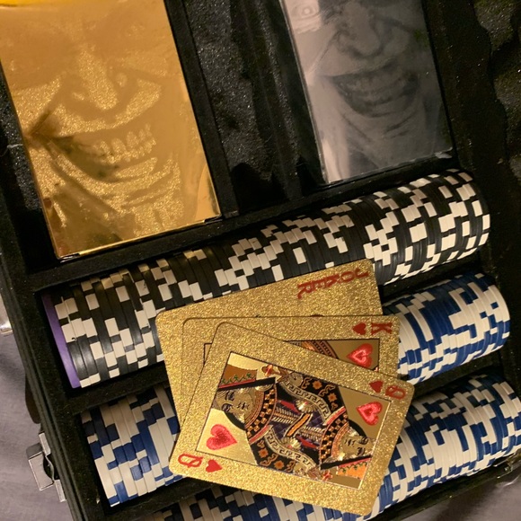 It’s an all over tactical, waterproof poker set. - Picture 2 of 5